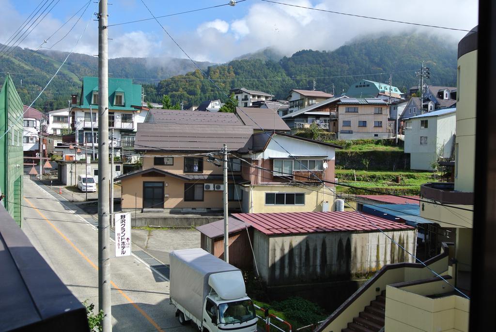 Shinazawa Hotel Nozawaonsen Exterior photo